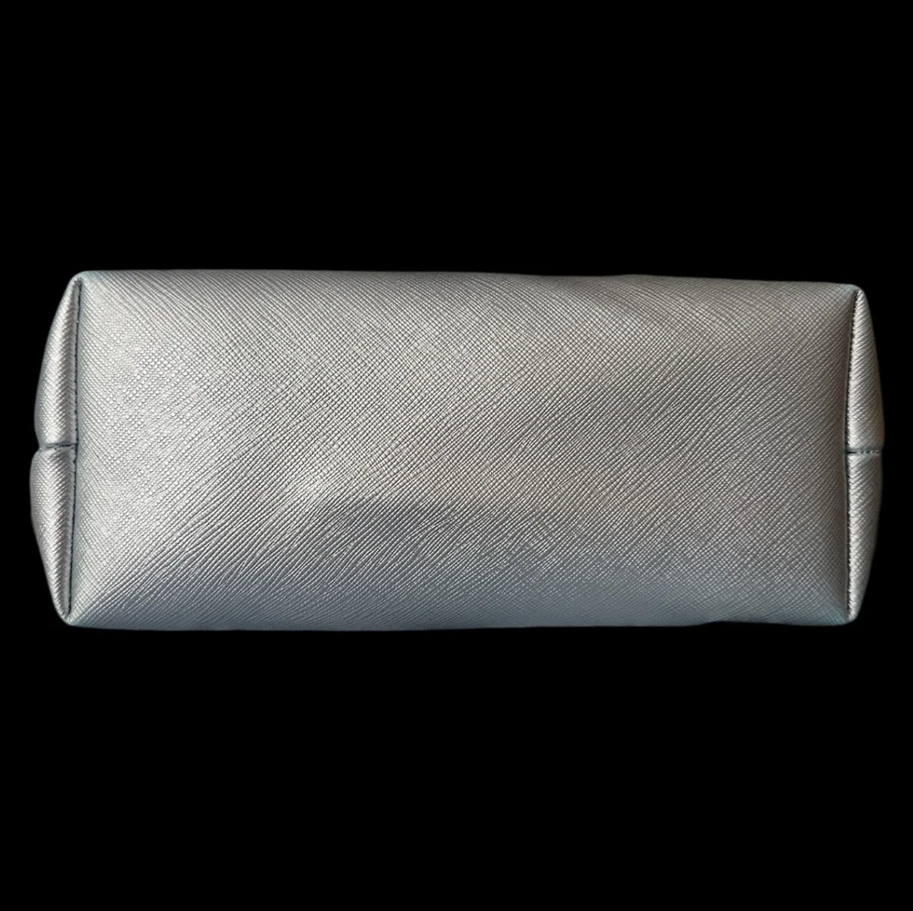 Bath & Body Works | Toiletry Bag Dusty Blue Cutout Design